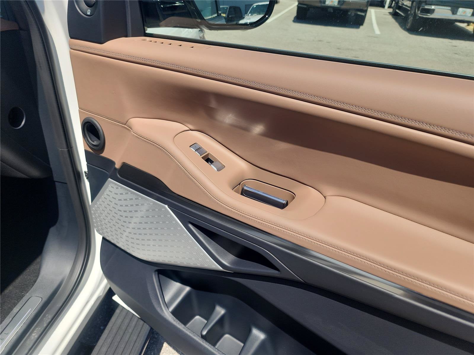 2027 Lincoln Navigator L