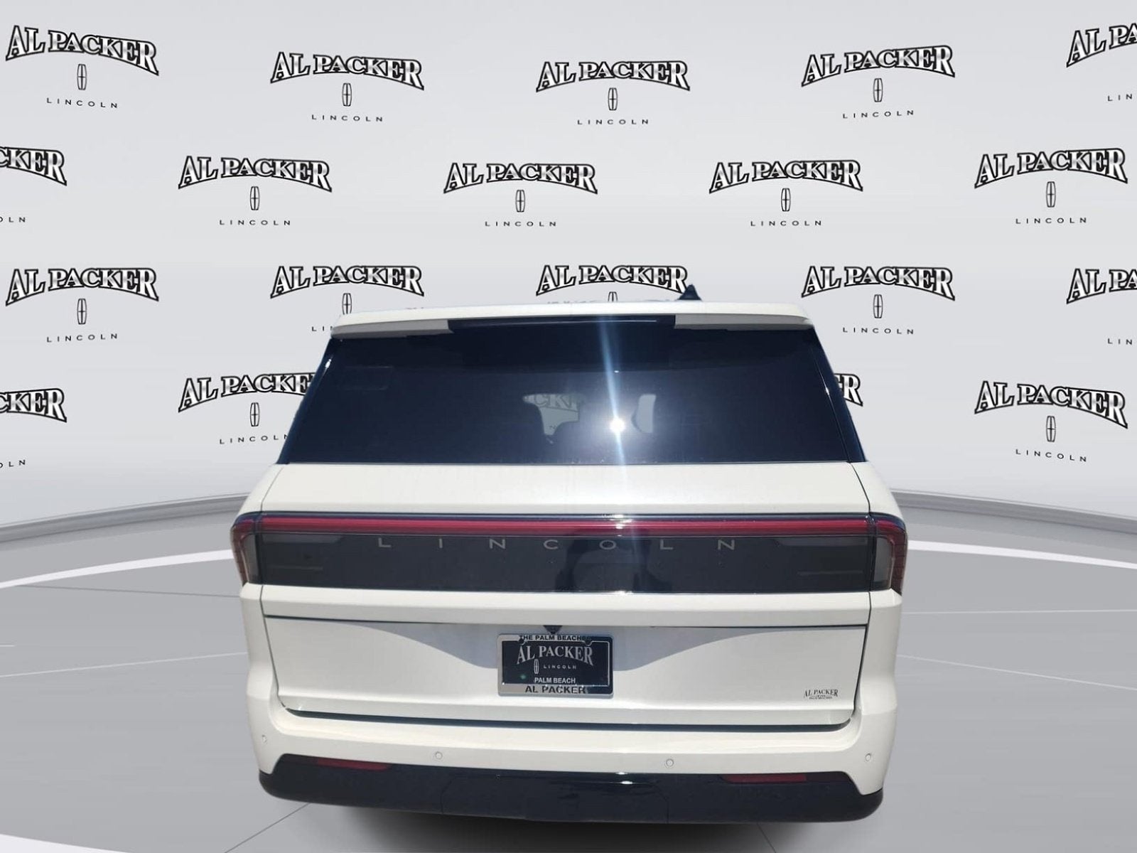 2027 Lincoln Navigator L