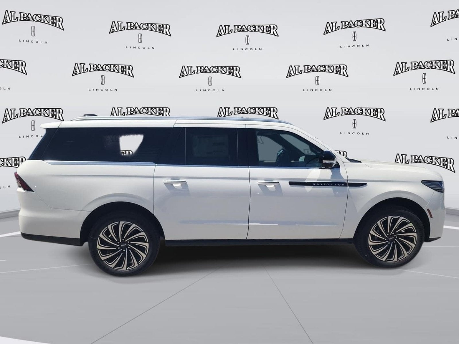 2027 Lincoln Navigator L