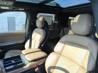 2027 Lincoln Navigator L