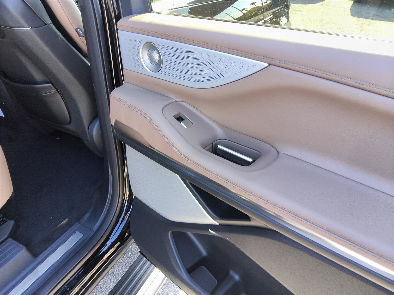 2027 Lincoln Navigator L