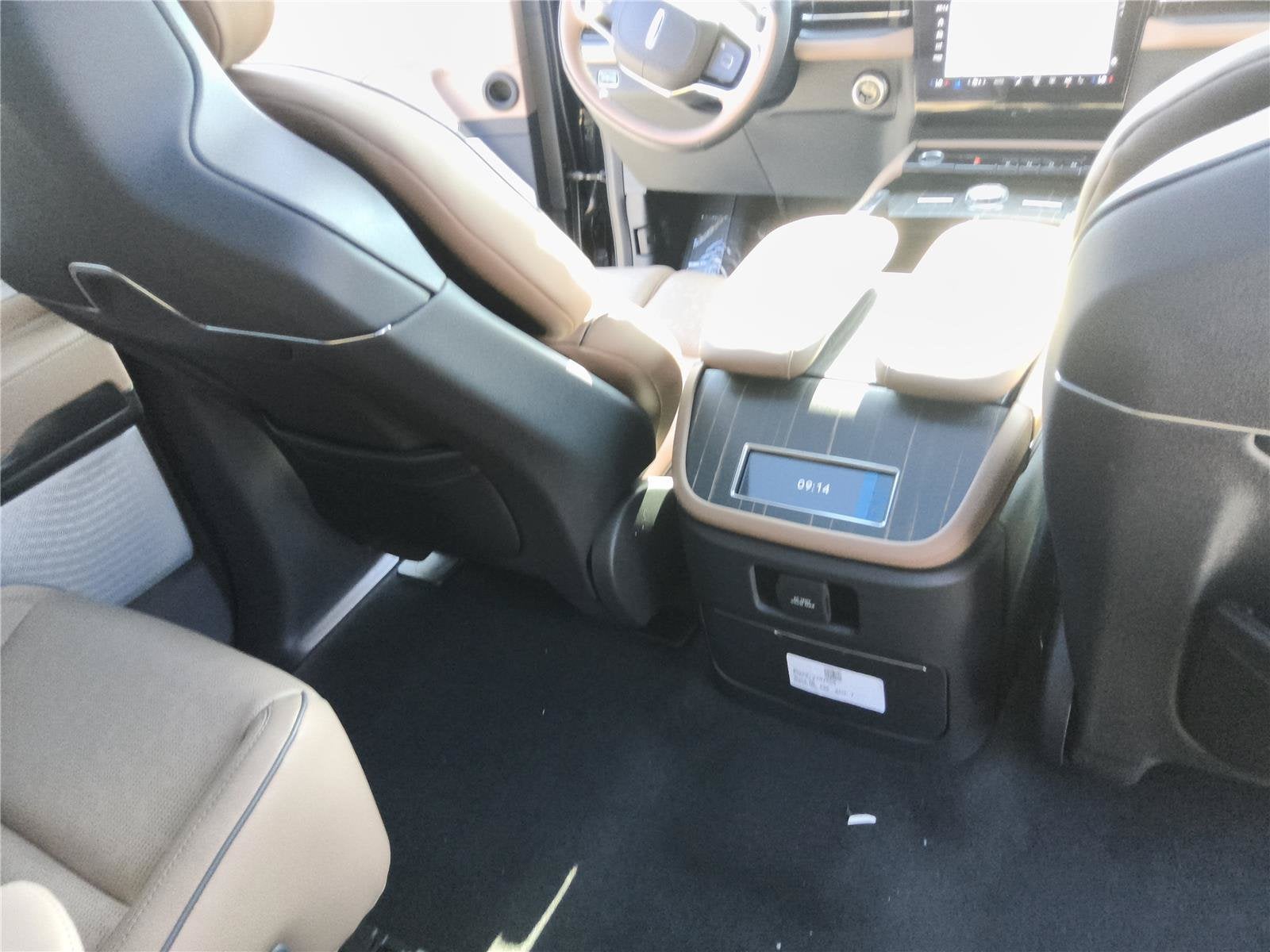 2027 Lincoln Navigator L