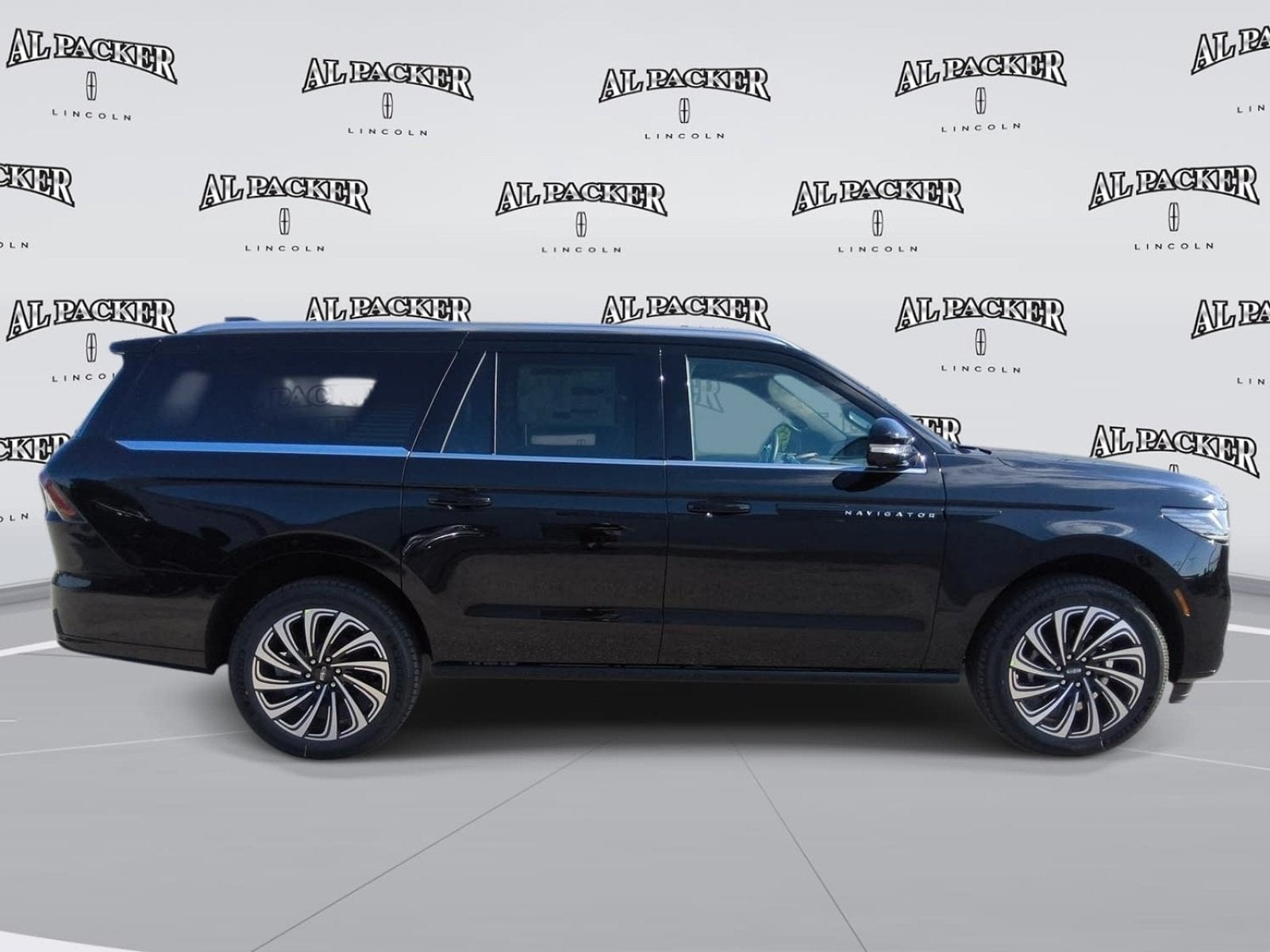 2027 Lincoln Navigator L