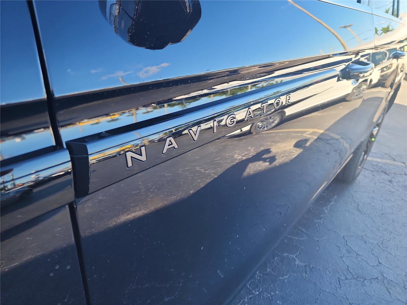 2025 Lincoln Navigator L