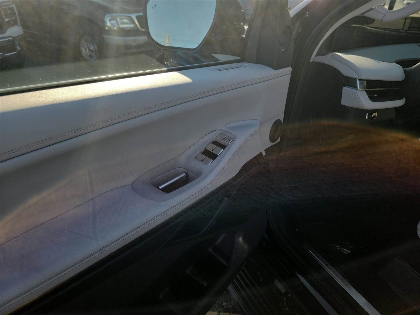 2025 Lincoln Navigator L