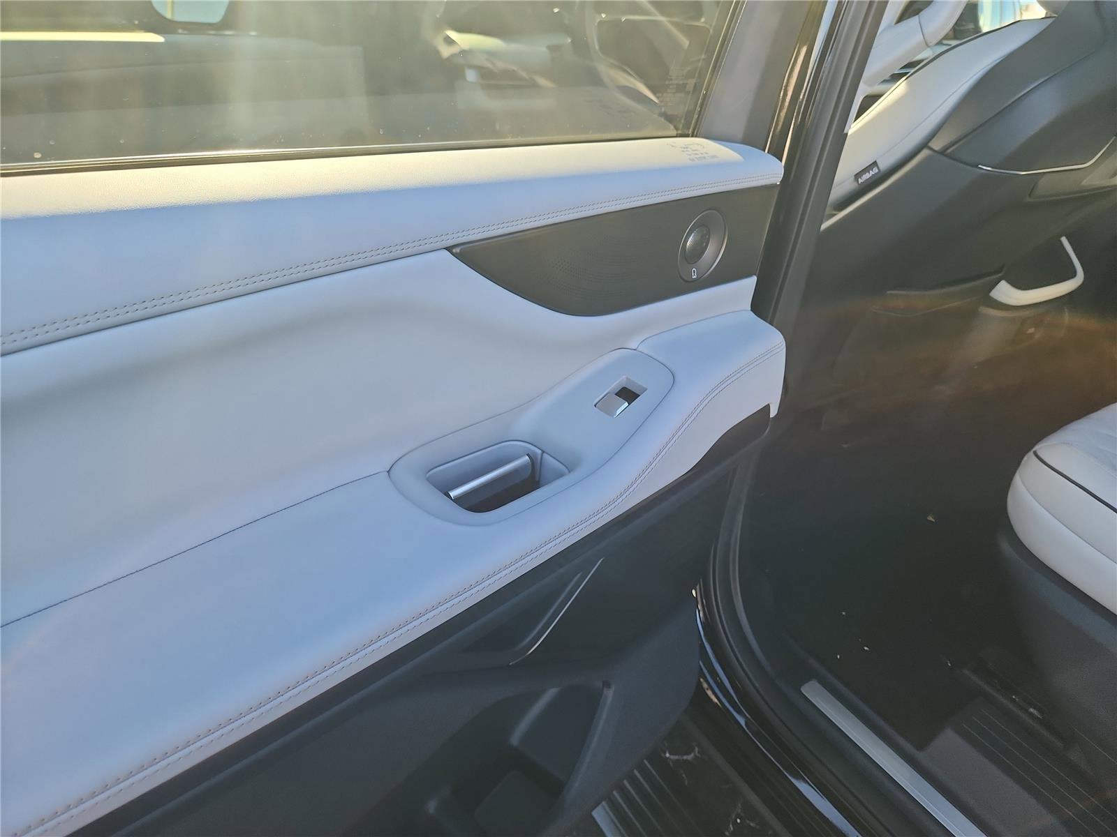 2025 Lincoln Navigator L