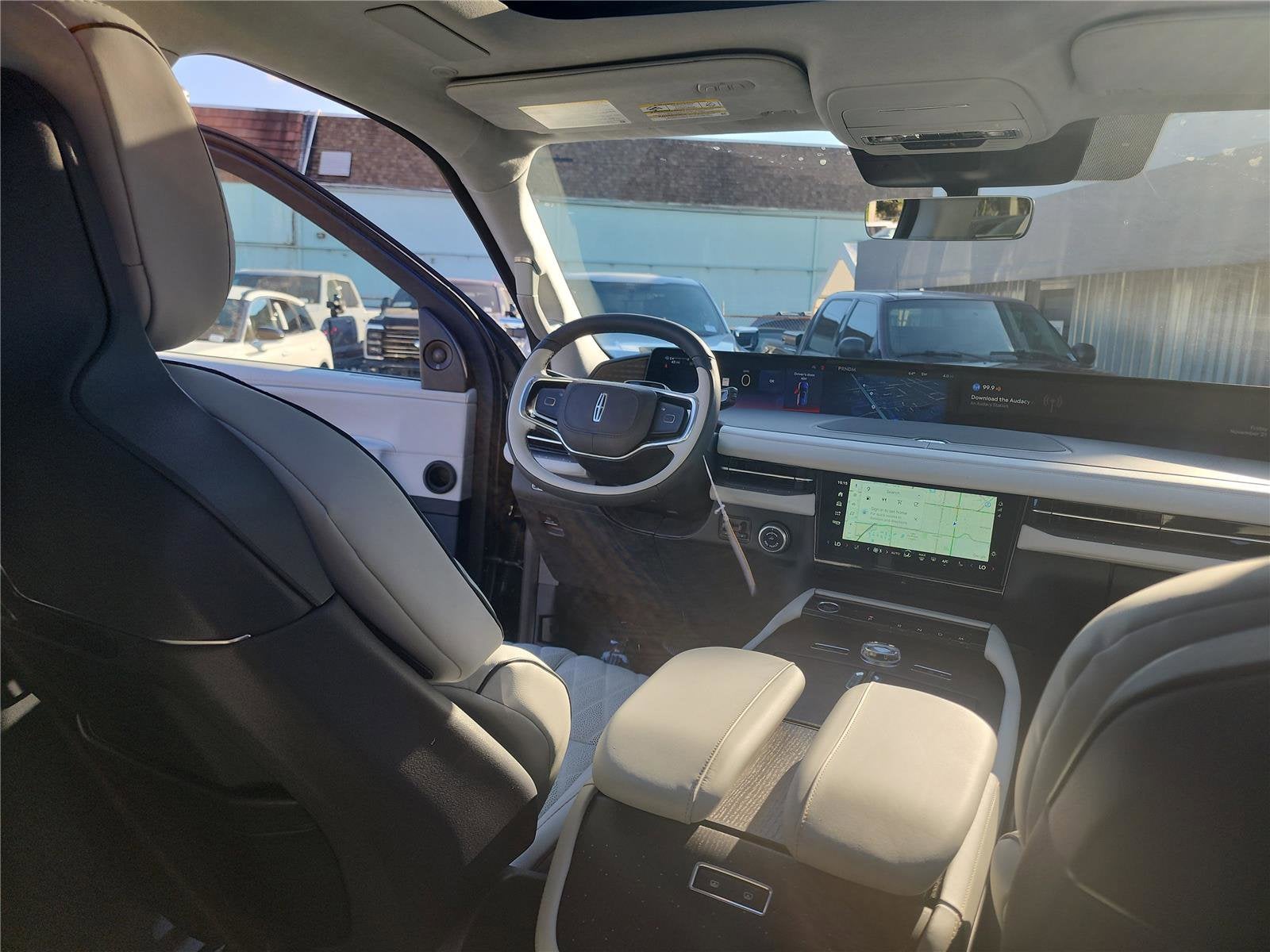 2025 Lincoln Navigator L