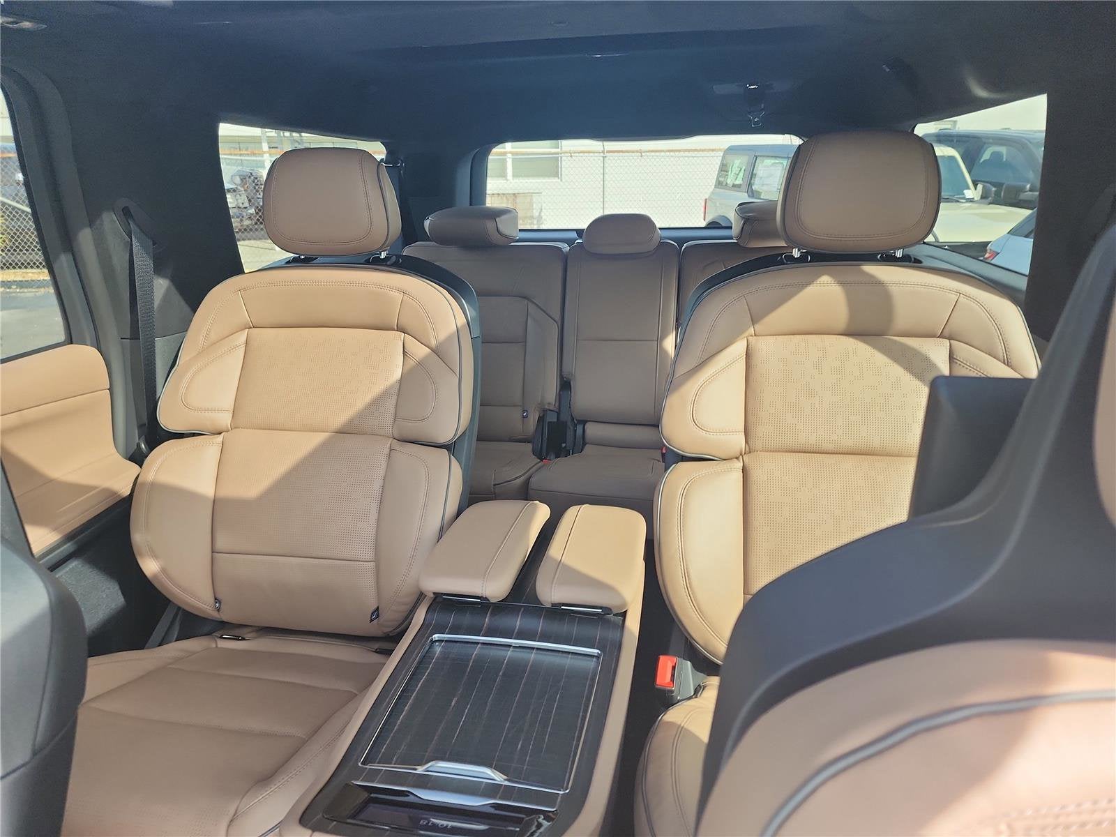 2025 Lincoln Navigator L