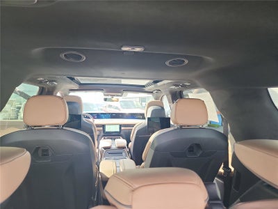 2025 Lincoln Navigator L