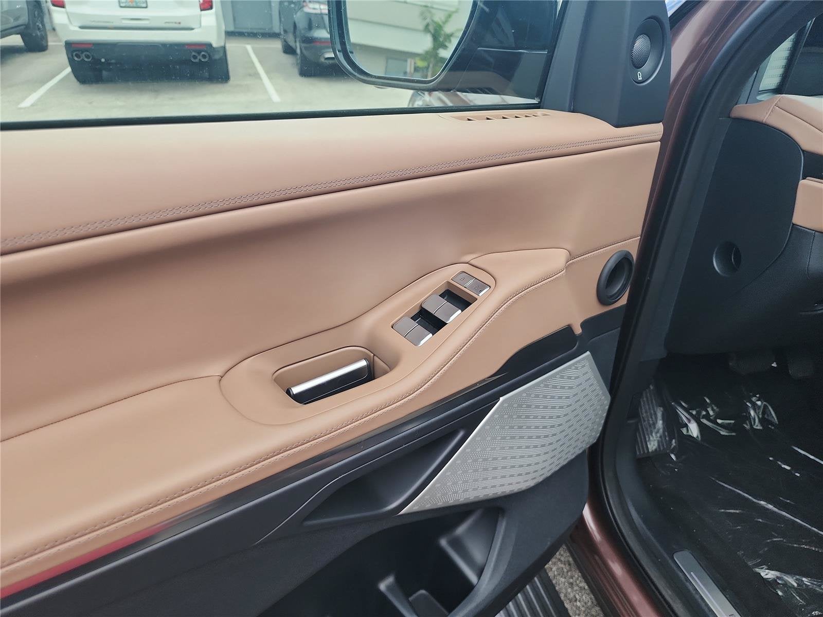 2027 Lincoln Navigator L