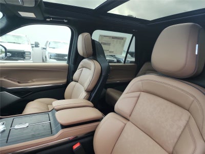 2027 Lincoln Navigator L