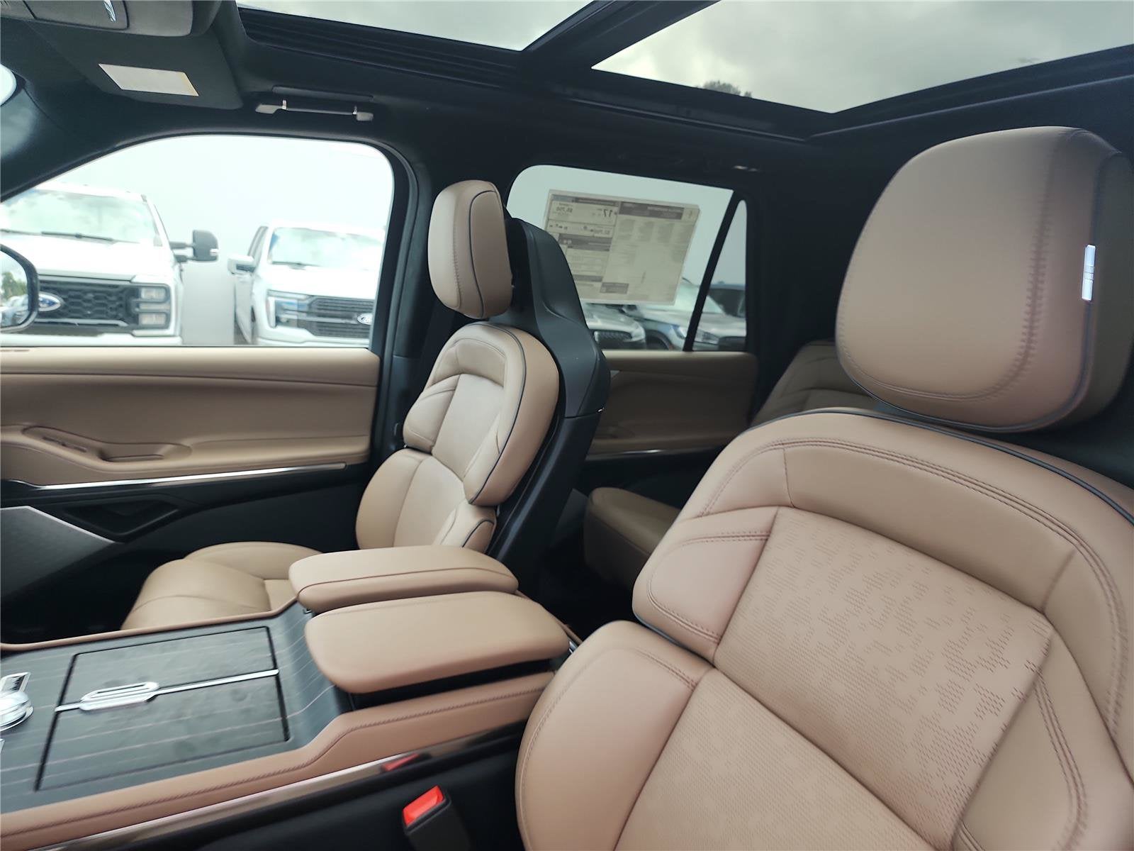 2027 Lincoln Navigator L