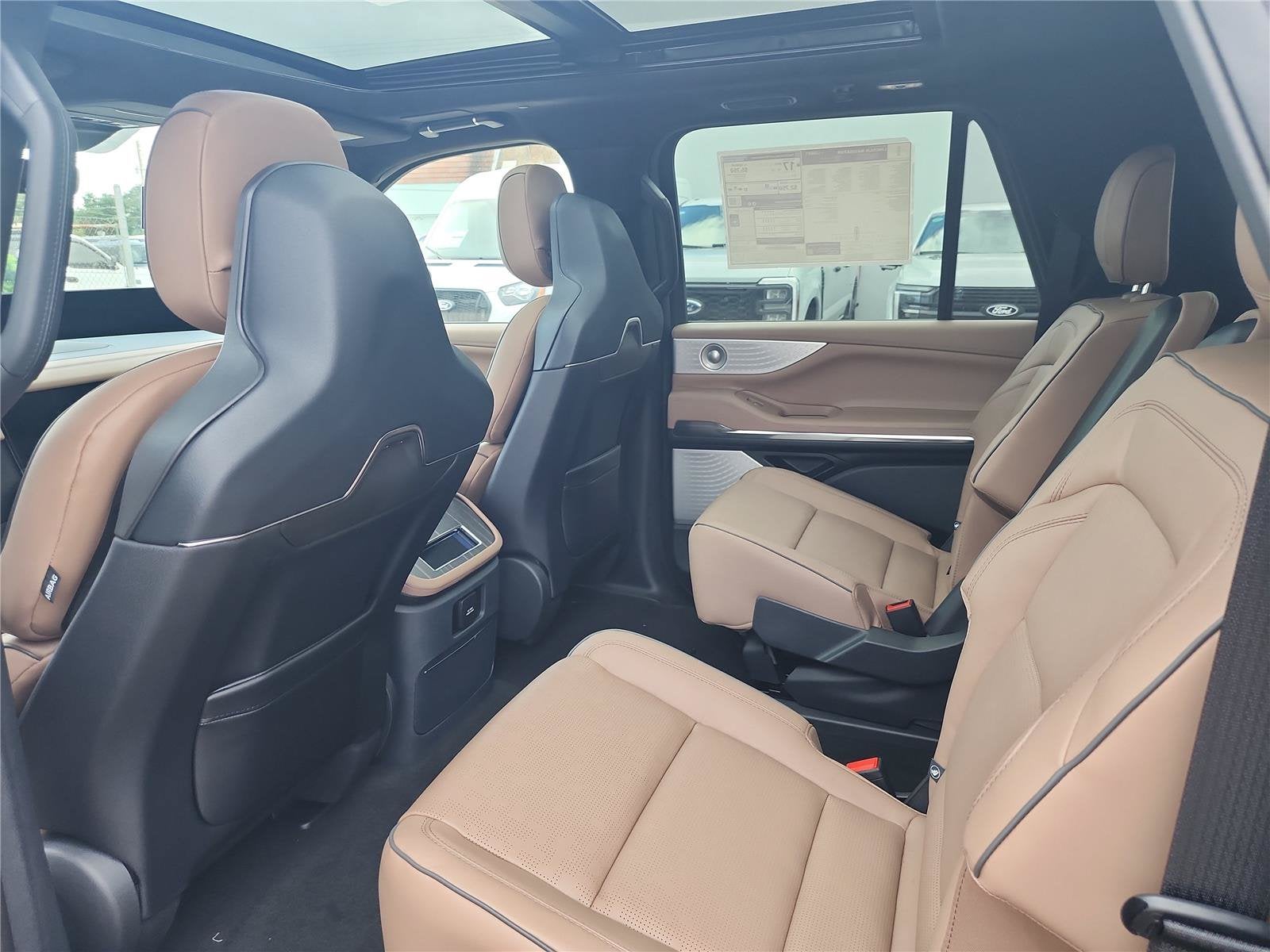 2027 Lincoln Navigator L
