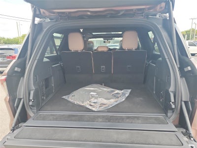2027 Lincoln Navigator L
