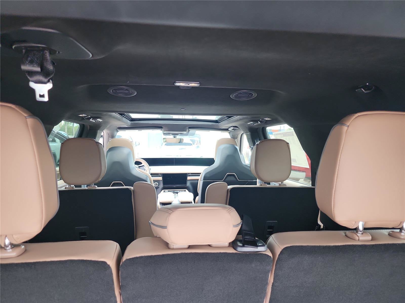 2027 Lincoln Navigator L