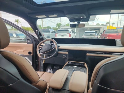 2027 Lincoln Navigator L