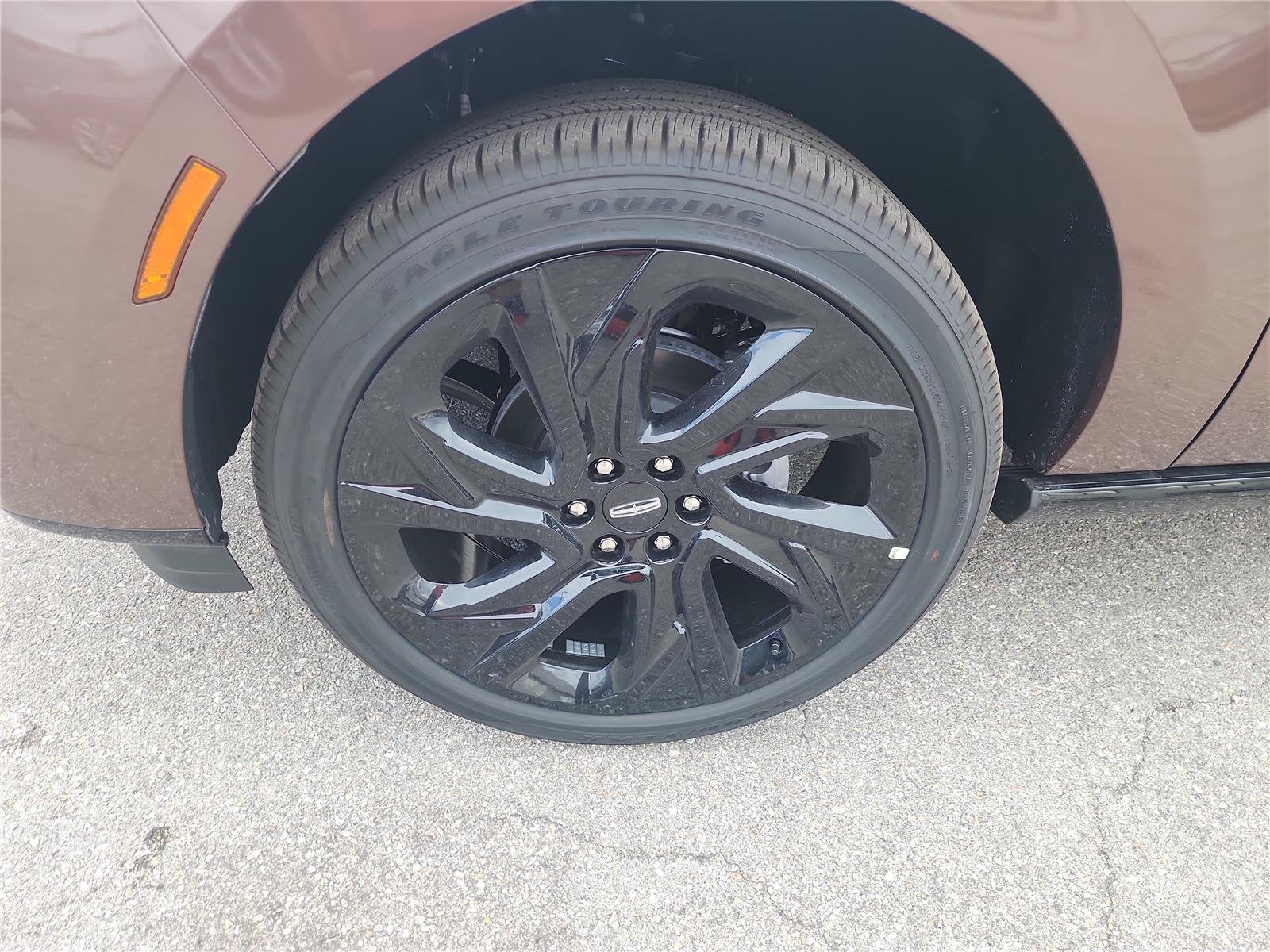 2027 Lincoln Navigator L