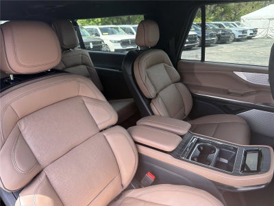 2026 Lincoln Navigator L