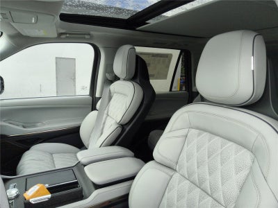 2027 Lincoln Navigator L
