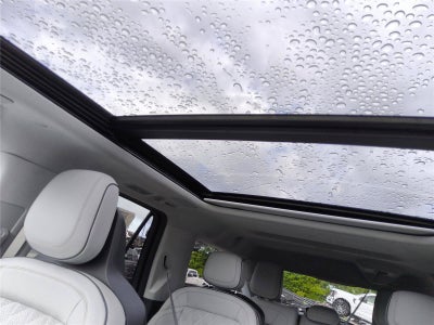 2027 Lincoln Navigator L