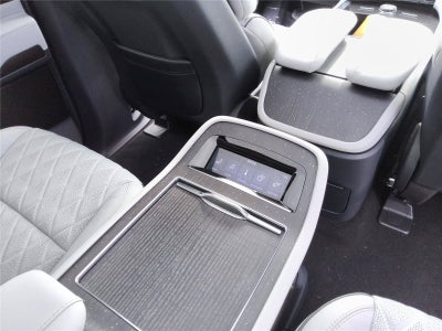 2027 Lincoln Navigator L