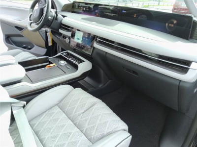 2027 Lincoln Navigator L