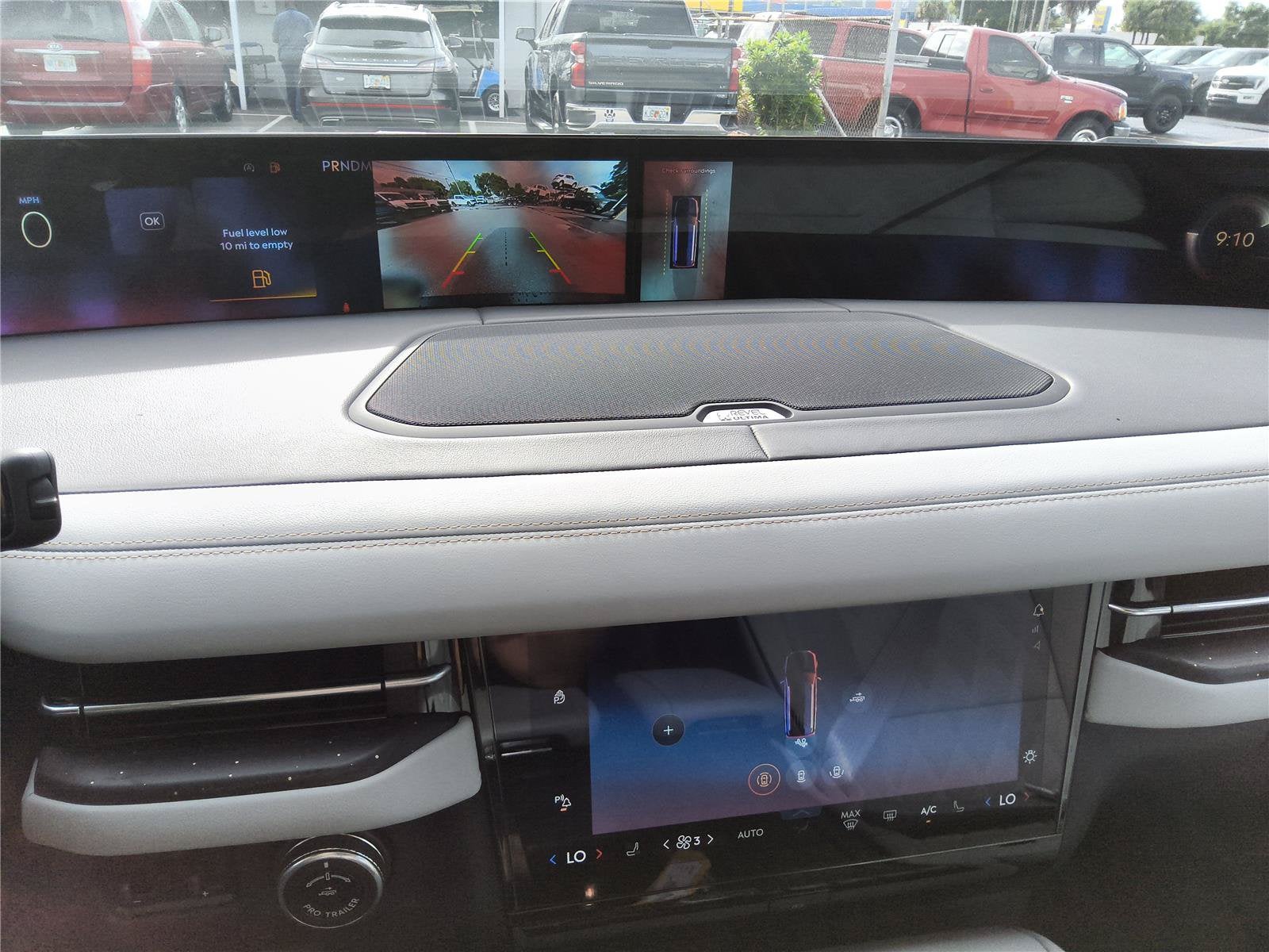 2027 Lincoln Navigator L