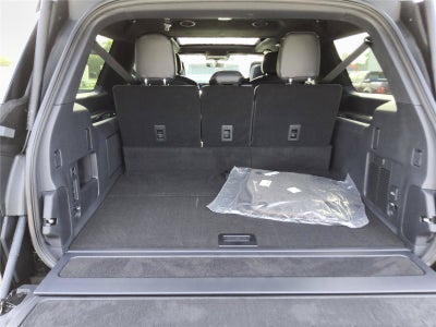 2027 Lincoln Navigator L