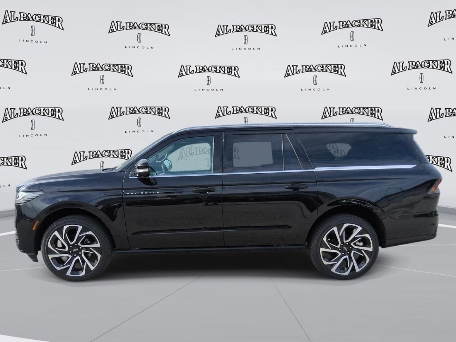 2027 Lincoln Navigator L