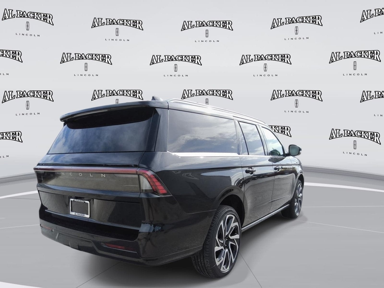 2027 Lincoln Navigator L