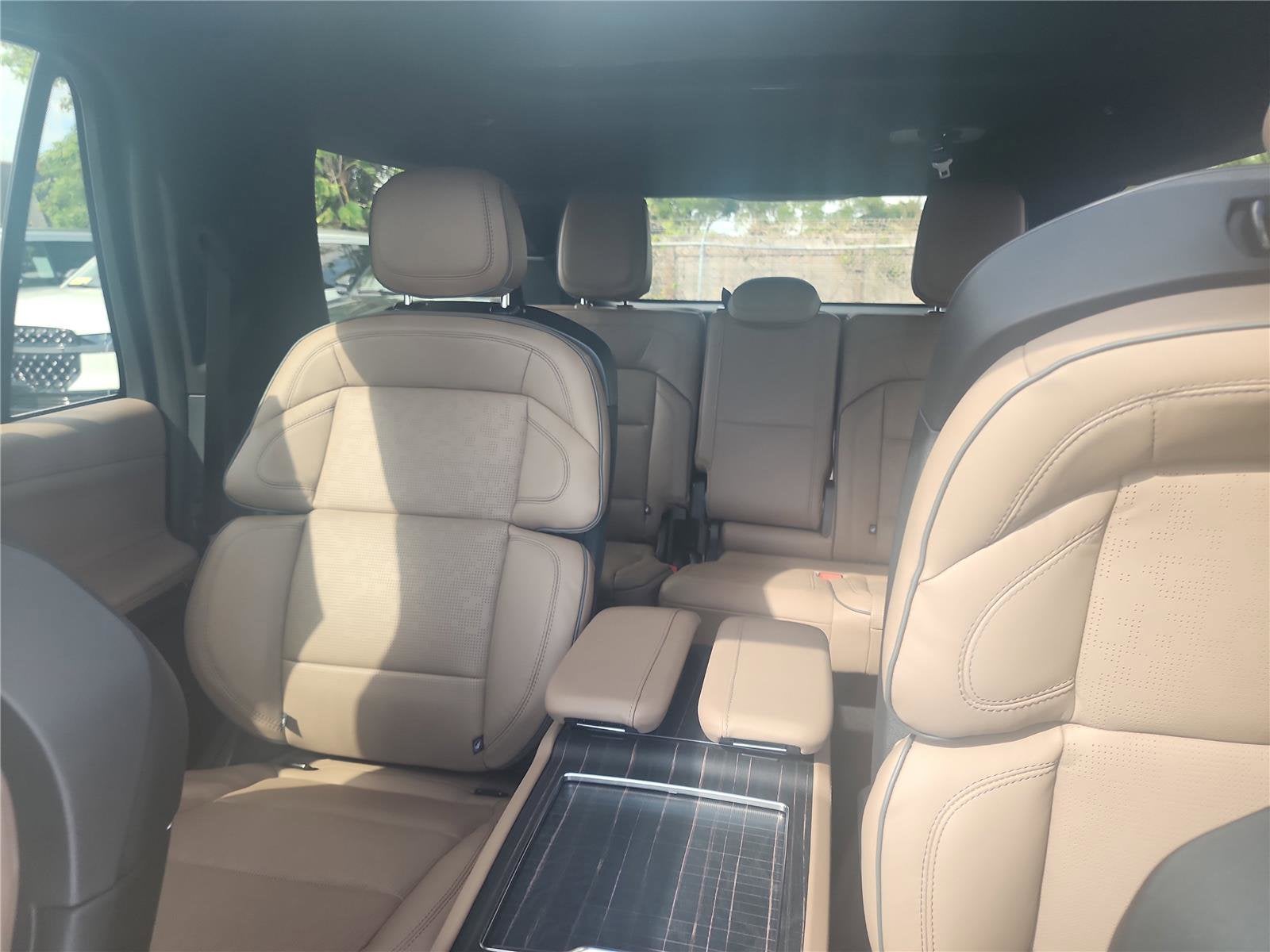 2026 Lincoln Navigator L