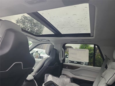 2026 Lincoln Navigator L