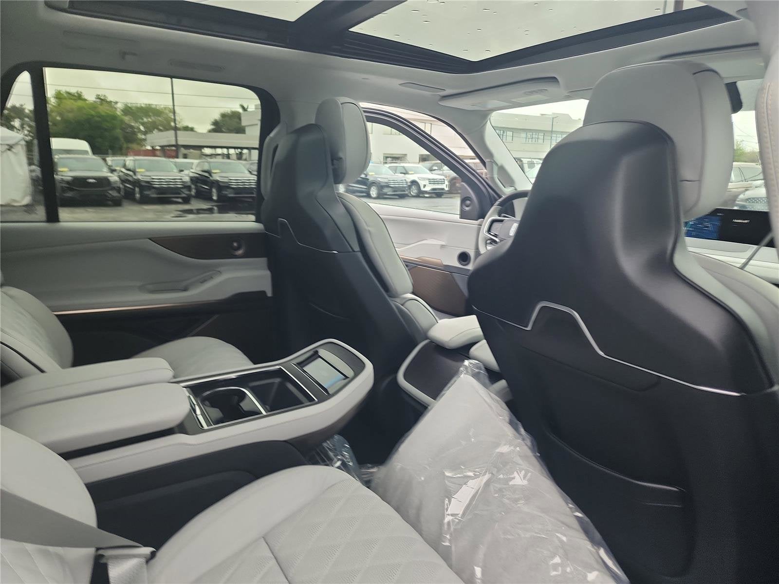 2026 Lincoln Navigator L