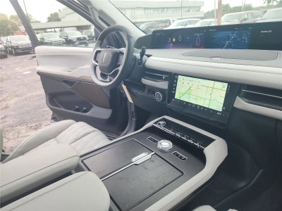 2026 Lincoln Navigator L