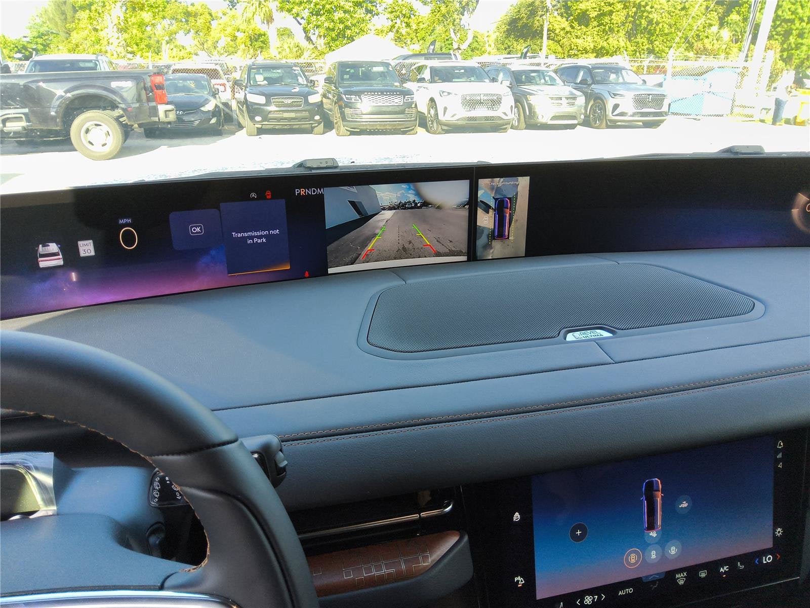 2027 Lincoln Navigator L