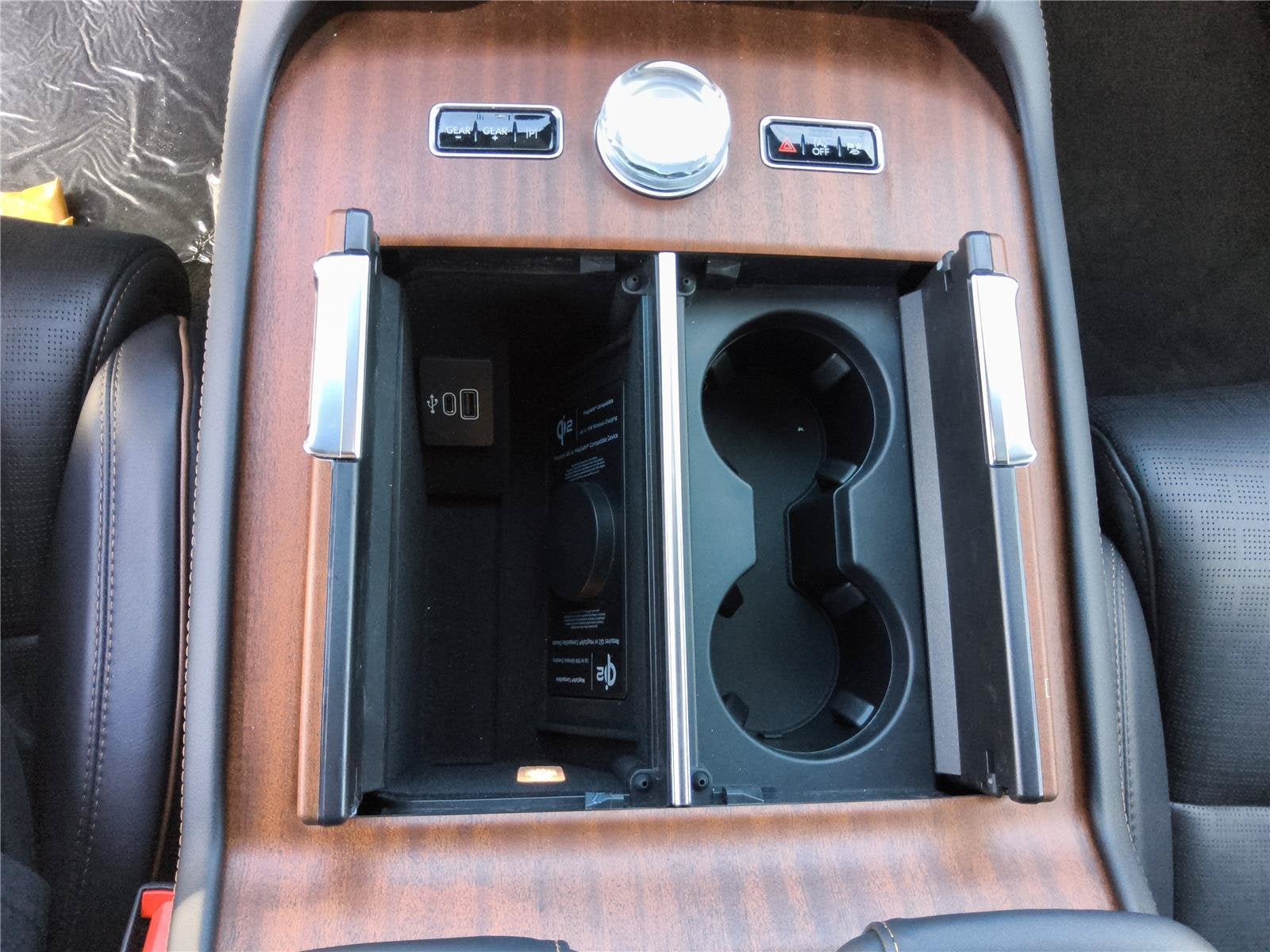 2027 Lincoln Navigator L