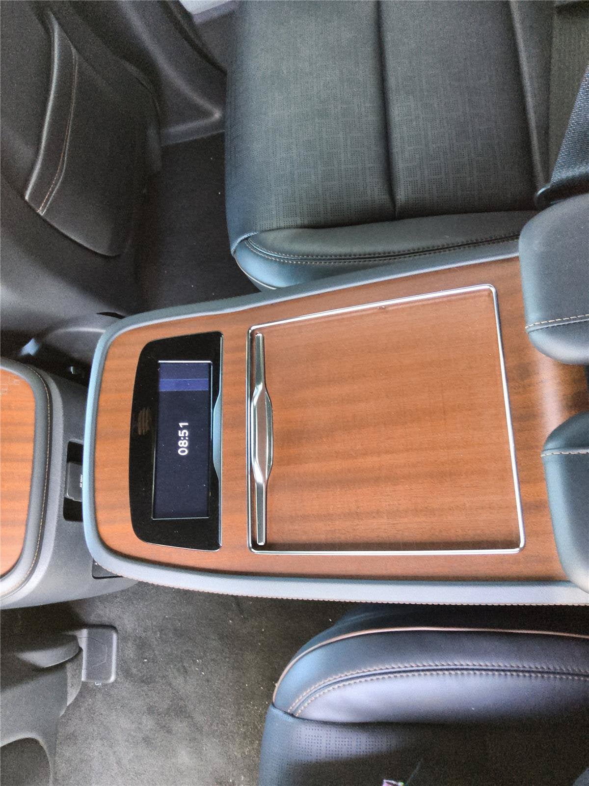 2027 Lincoln Navigator L