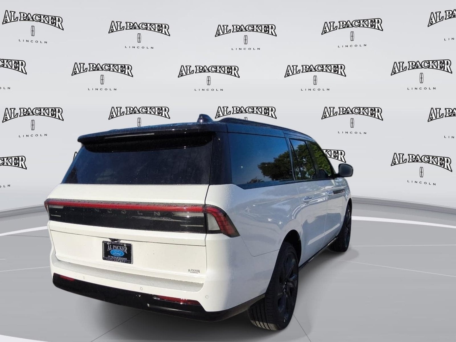 2027 Lincoln Navigator L