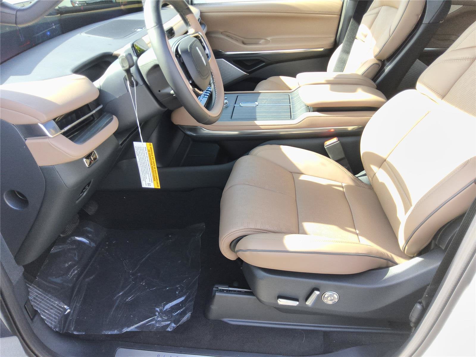 2027 Lincoln Navigator L