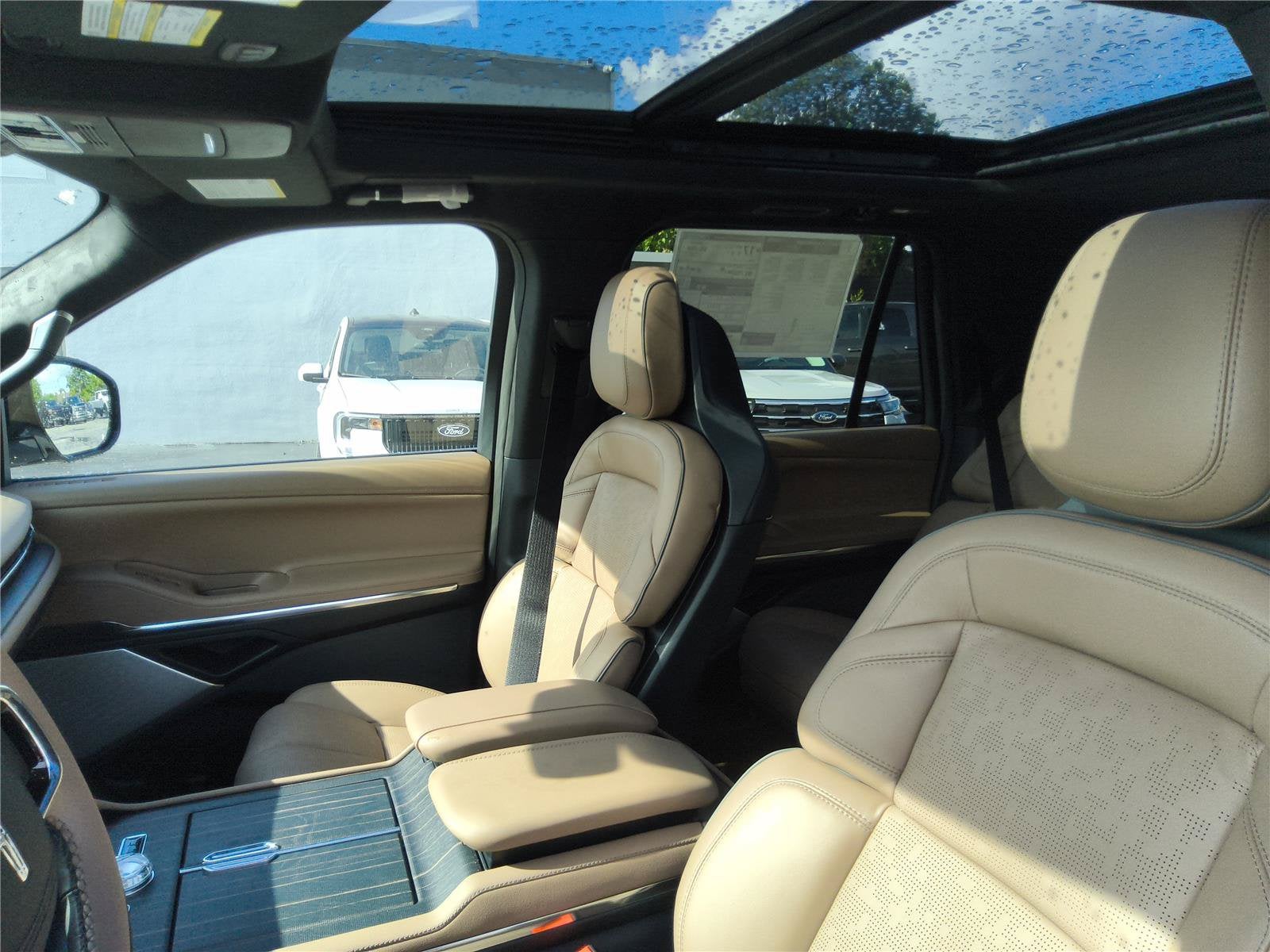 2027 Lincoln Navigator L
