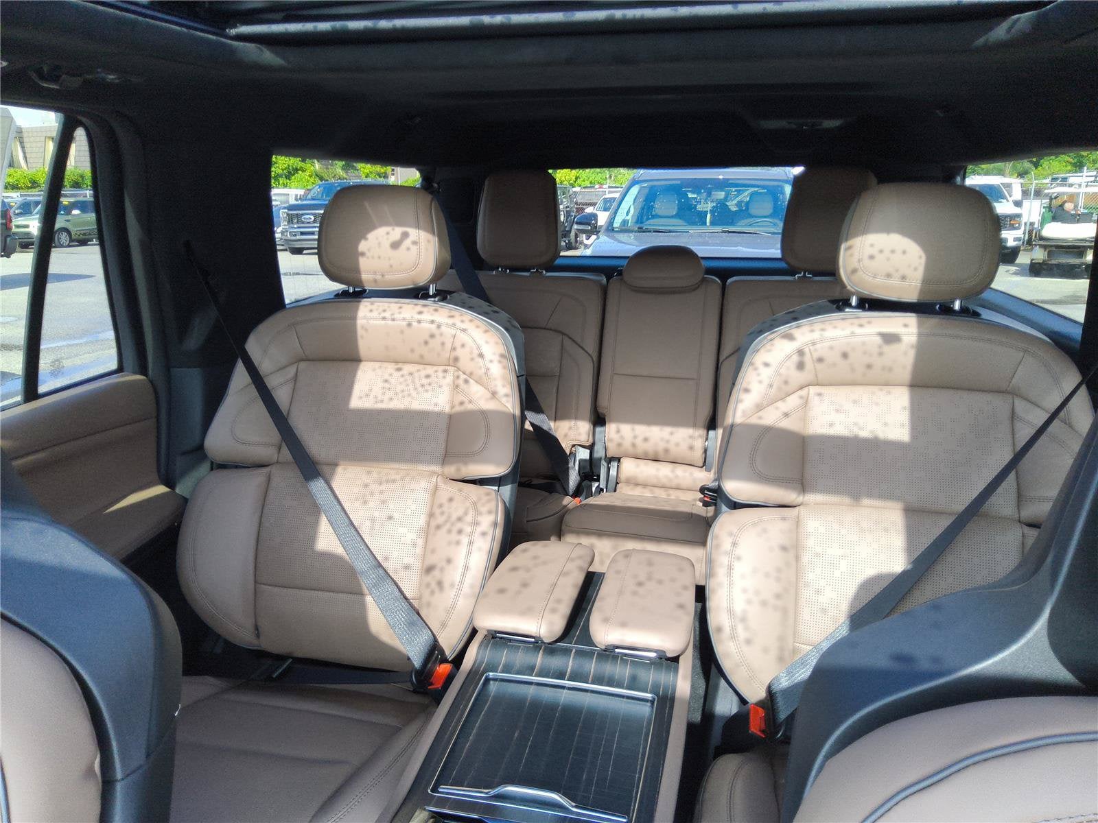 2027 Lincoln Navigator L