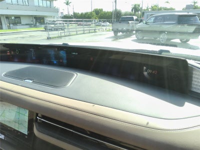 2027 Lincoln Navigator L
