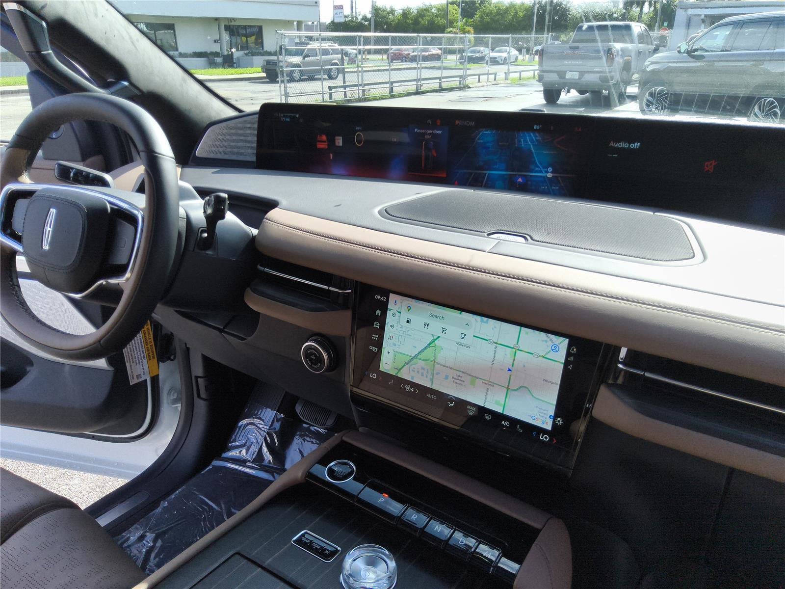 2027 Lincoln Navigator L