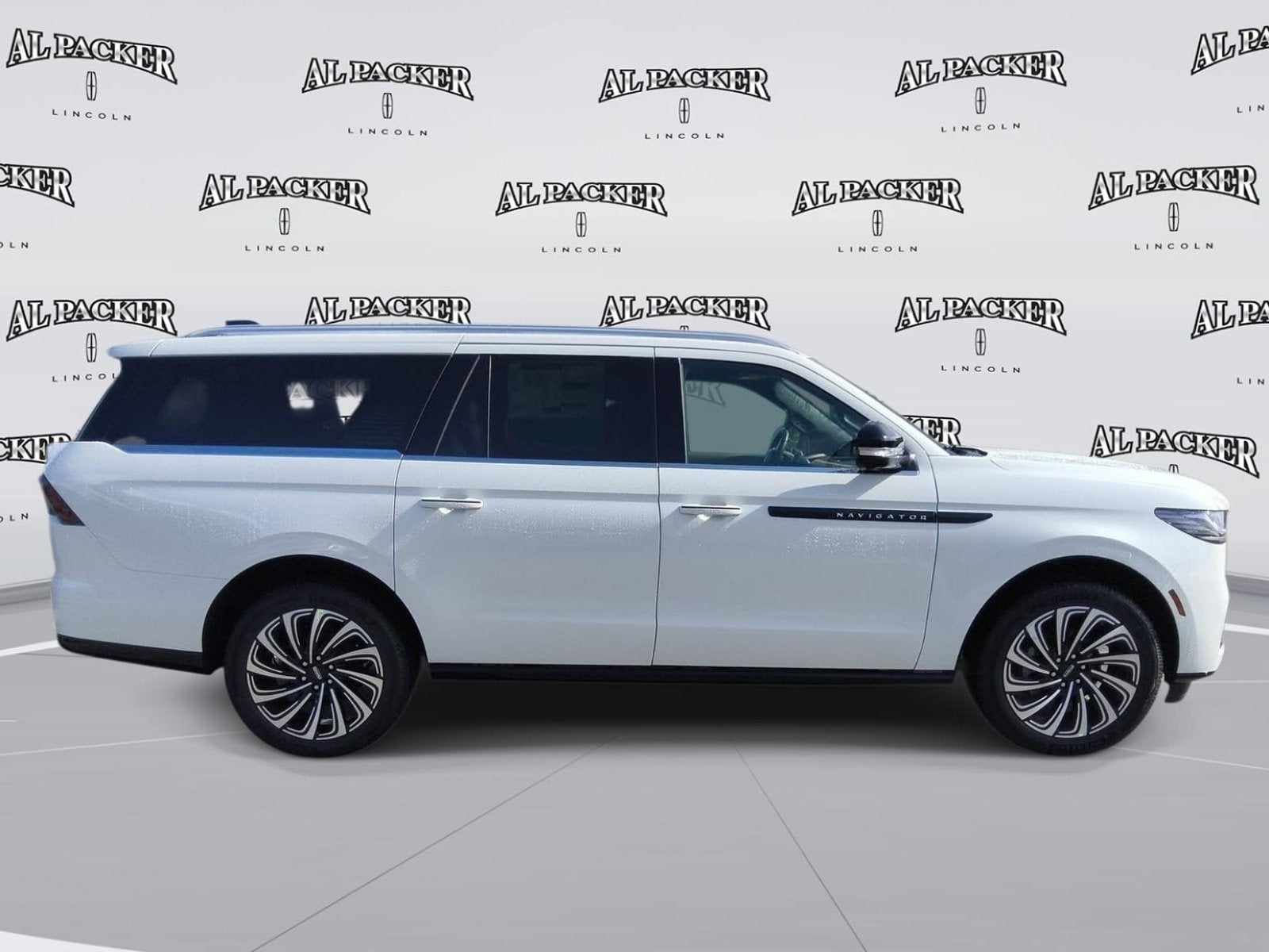 2027 Lincoln Navigator L