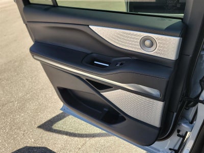 2025 Lincoln Navigator L