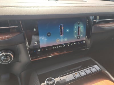 2025 Lincoln Navigator L