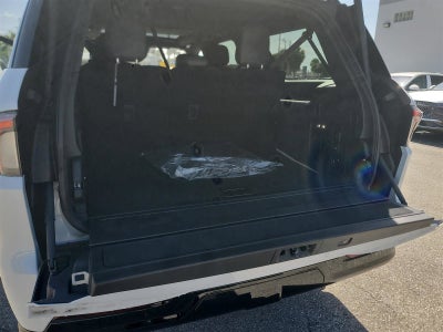 2025 Lincoln Navigator L