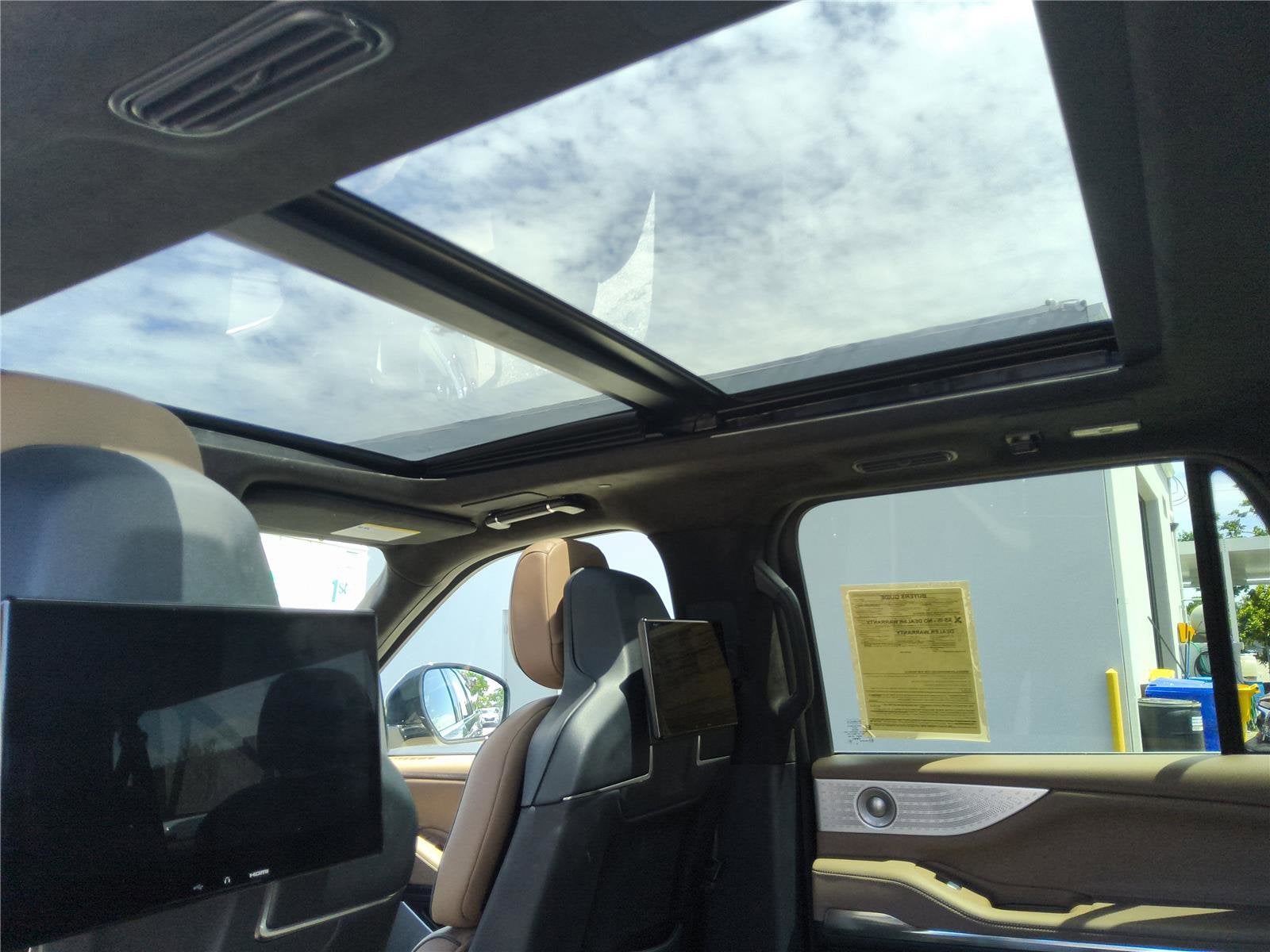 2025 Lincoln Navigator L Black Label