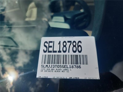 2025 Lincoln Navigator L