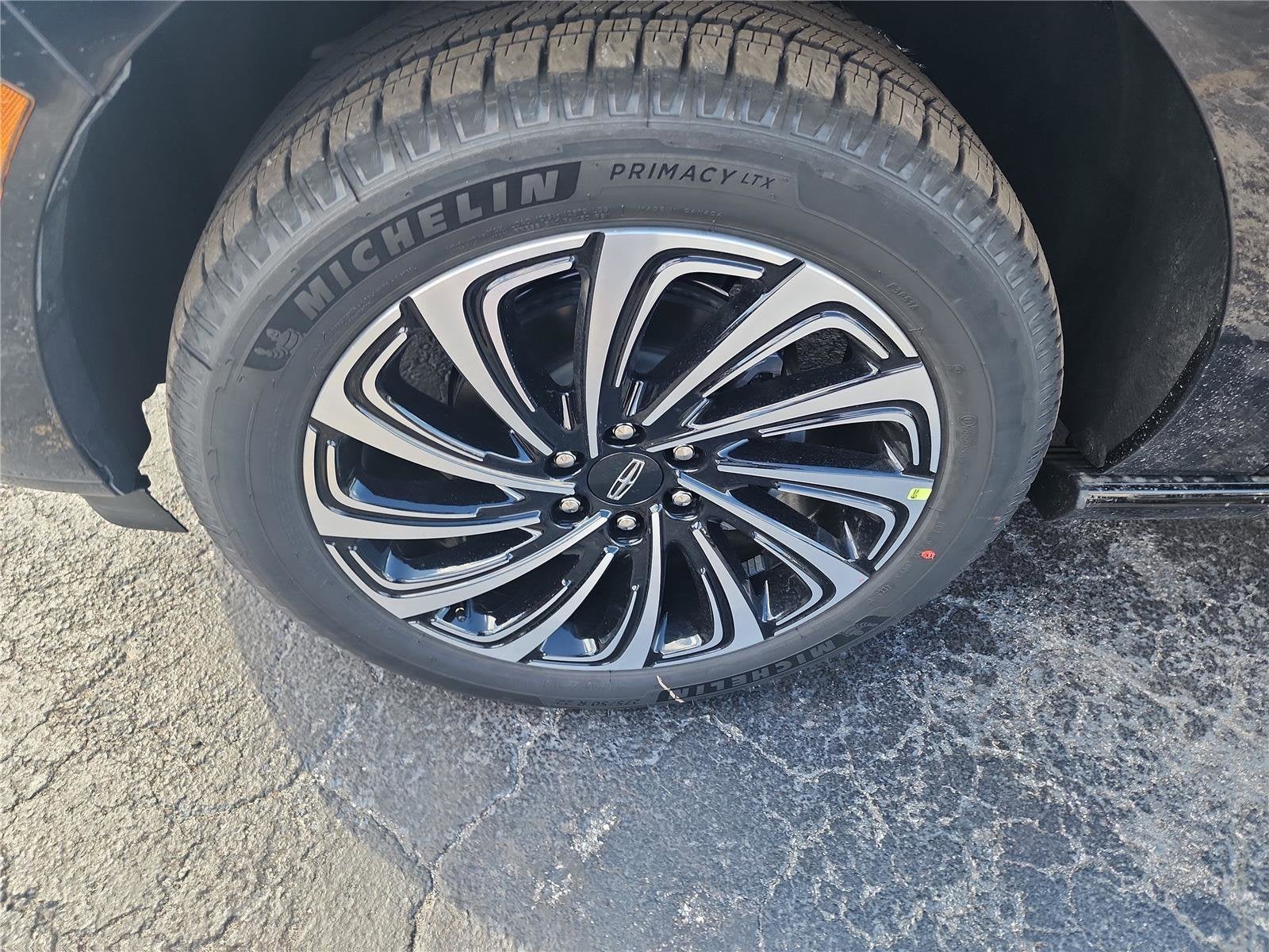 2025 Lincoln Navigator L